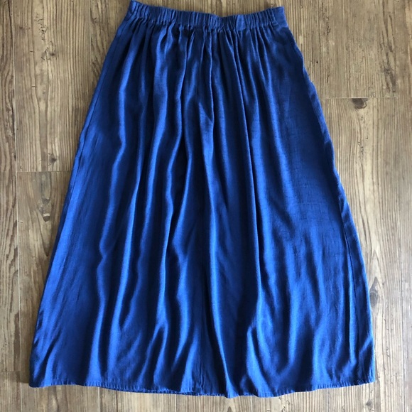 Nasty Gal Let’s Stick Together two piece midi skirt crop top set - Picture 9 of 16